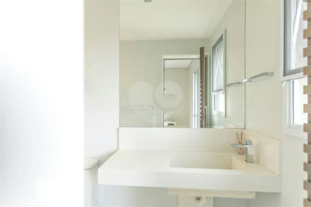 Apartamento à venda com 3 quartos, sendo 1 suíte, em Vila Anastácio, São Paulo, SP
