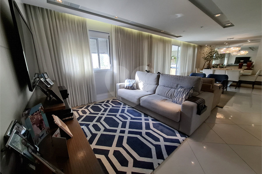 Apartamento à venda com 3 suítes em Santana, São Paulo, SP