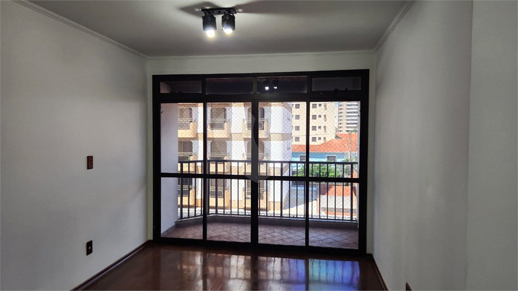 Apartamento à venda com 2 quartos no Centro, Araraquara, SP