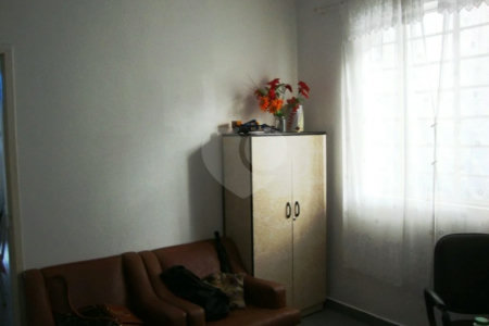 Casa Térrea à venda com 3 quartos, sendo 1 suíte, em Vila Vitório Mazzei, São Paulo, SP