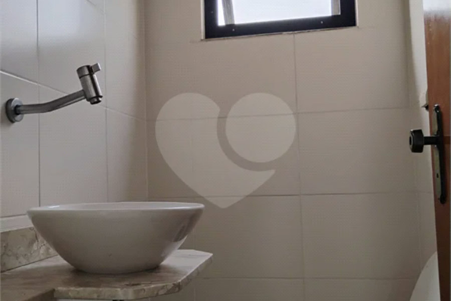 Ótima sala comercial para locação na Vila Santa Catarina