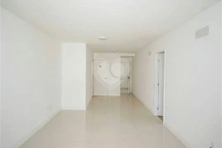 Apartamento à venda com 3 suítes em Camorim, Rio de Janeiro, RJ