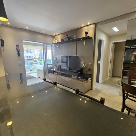 Apartamento para alugar com 2 quartos, sendo 1 suíte,  em Jardim das Acácias, São Paulo, SP