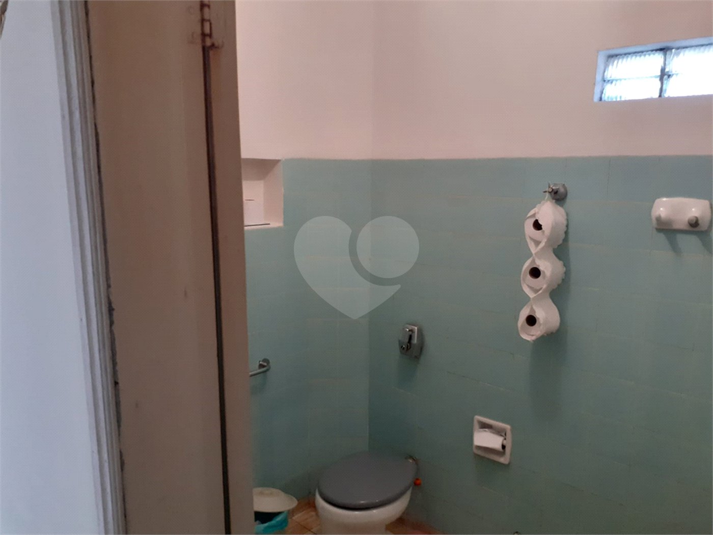 Casa de Vila à venda com 4 quartos, sendo 2 suítes,  em Vila São Francisco, São Paulo, SP