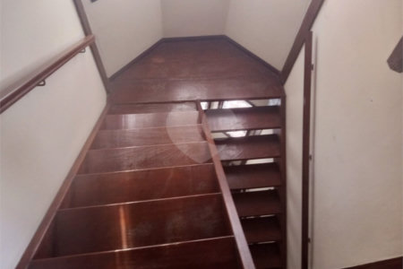 Chácara à venda com 7 quartos, sendo 3 suítes, em Saboó, São Roque, SP