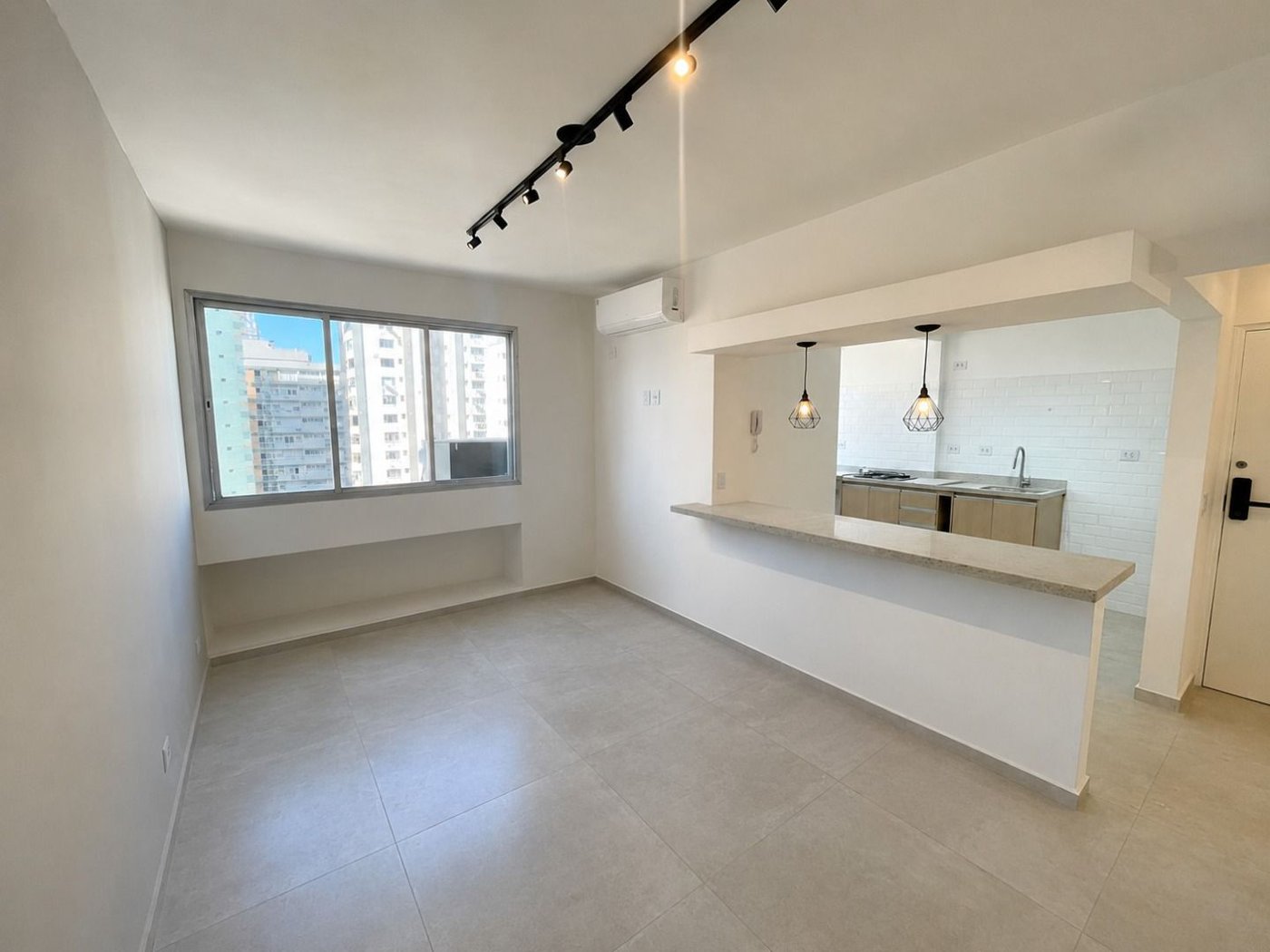 Apartamento com 1 dormitório à venda, 60 m² por R$ 615.000,00 - Embaré - Santos/SP