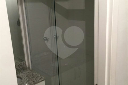 Apartamento à venda com 3 quartos, sendo 1 suíte,  em Jardim Parque Morumbi, São Paulo, SP
