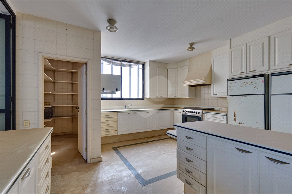 Apartamento à venda com 4 suítes em Santo Amaro, São Paulo, SP