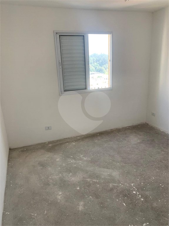 Apartamento à venda com 2 quartos, sendo 1 suíte, em Vila Galvão, Guarulhos, SP