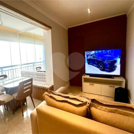 Apartamento à venda com 2 quartos, sendo 1 suíte, em Vila Penteado, São Paulo, SP