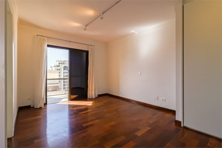 Apartamento à venda com 3 suítes em Cidade Monções, São Paulo, SP