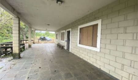 Sítio à venda com 4 quartos, sendo 1 suíte,  no Centro, Elias Fausto, SP