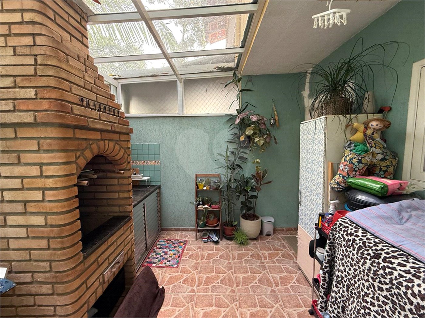 Casa à venda com 2 suítes no condomínio Village Palmas, São Paulo - SP