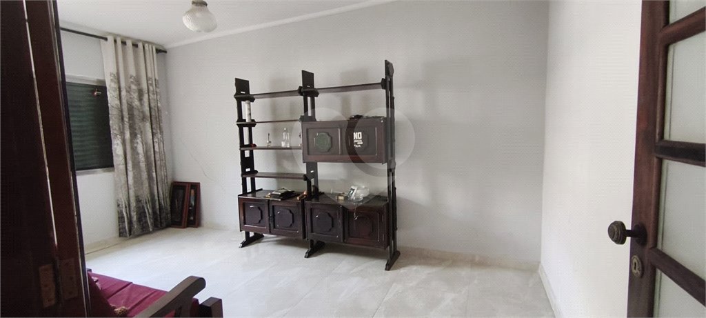 Casa para alugar com 6 quartos, sendo 2 suítes,  em Vila São João, Guarulhos, SP