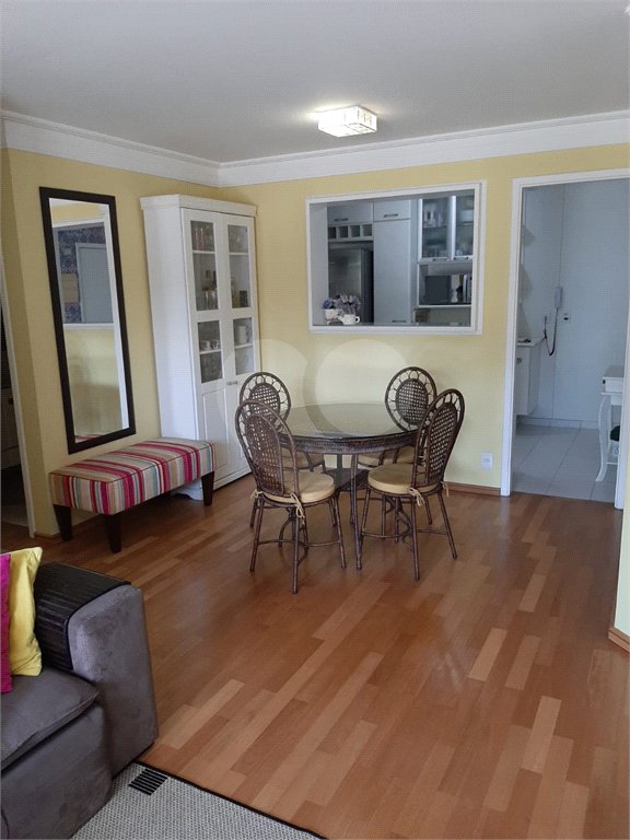 Apartamento à venda com 3 quartos, sendo 1 suíte, em Santo Amaro, São Paulo, SP