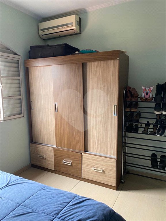Sobrado à venda com 3 quartos, sendo 1 suíte, em Vila Augusta, Guarulhos, SP