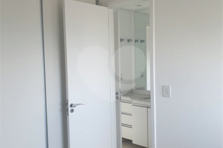 Apartamento à venda com 3 quartos, sendo 2 suítes, em Santana, São Paulo, SP