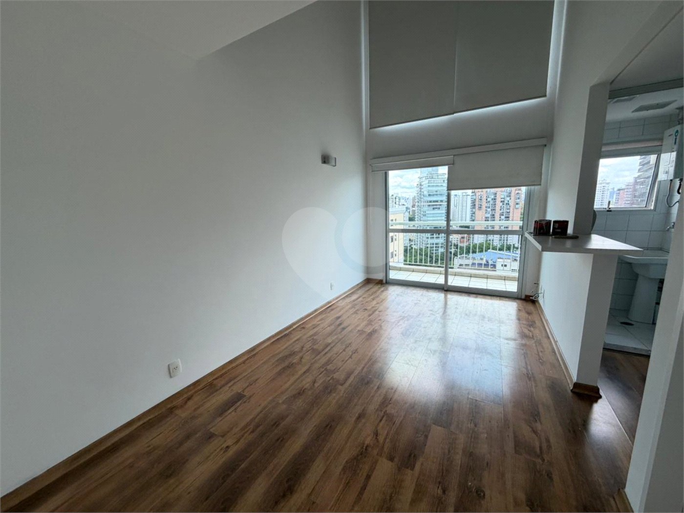 Duplex à venda ou para alugar com 1 suíte em Vila Nova Conceição, São Paulo, SP