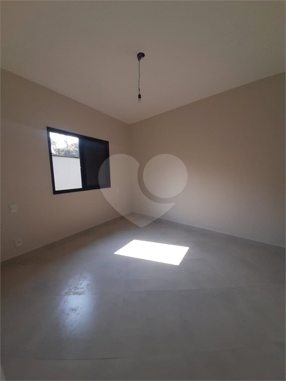 Casa à venda com 3 quartos, sendo 1 suíte, em Residencial/Comercial, Vinhedo, SP