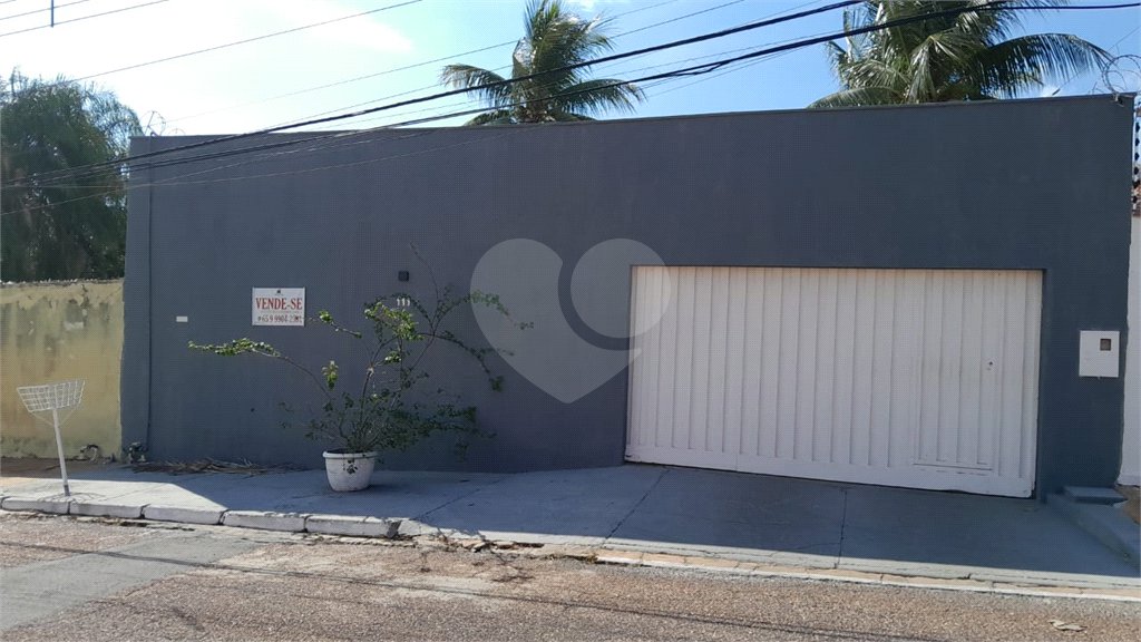 Casa à venda com 4 quartos, sendo 3 suítes, em Boa Esperança, Cuiabá, MT