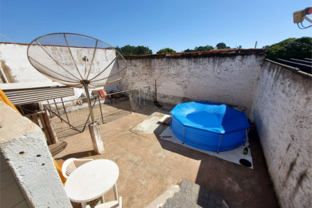 Casa à venda com 5 quartos, sendo 1 suíte, em Santa Claudina, Vinhedo, SP