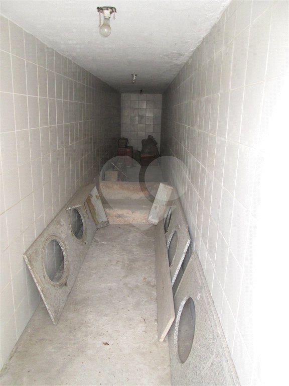 Sobrado à venda com 3 quartos em Horto, São Paulo, SP