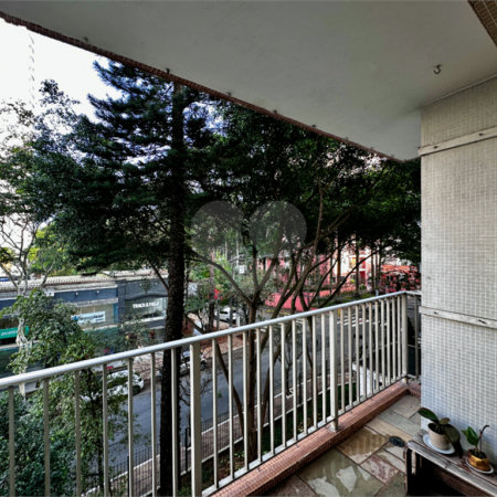 Apartamento à venda com 3 quartos, sendo 1 suíte, em Vila Sofia, São Paulo, SP