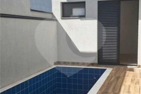 Casa à venda com 3 suítes no condomínio Terras da Estância, Paulínia - SP