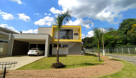 Casa à venda com 3 suítes no condomínio Reserva dos Vinhedos, Louveira - SP