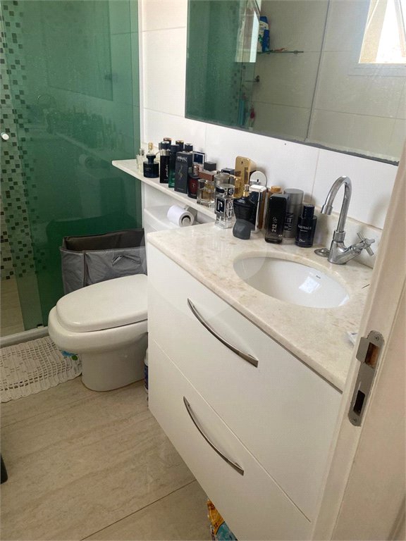 Casa à venda com 3 quartos, sendo 1 suíte,  no condomínio Vida Verde 1, Suzano - SP