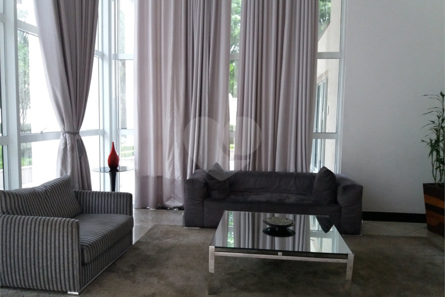 Apartamento à venda com 3 suítes em Anália Franco, São Paulo, SP