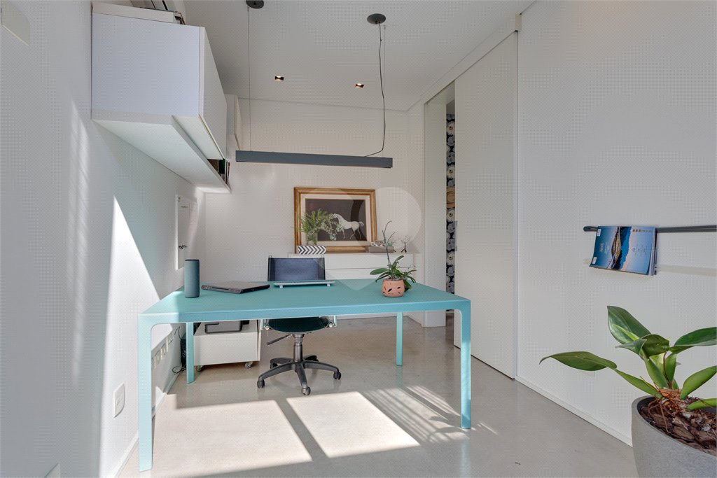 Casa de Vila à venda com 3 suítes em Granja Julieta, São Paulo, SP