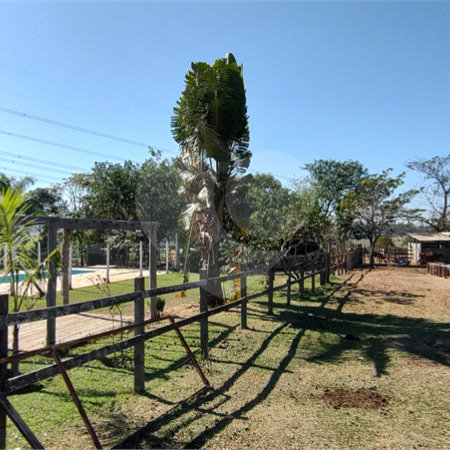 Sítio à venda com 2 suítes em Buru, Salto, SP