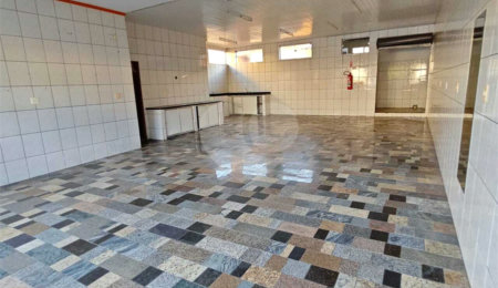 Salão à venda em Parque Residencial Maria Stella Faga, São Carlos, SP