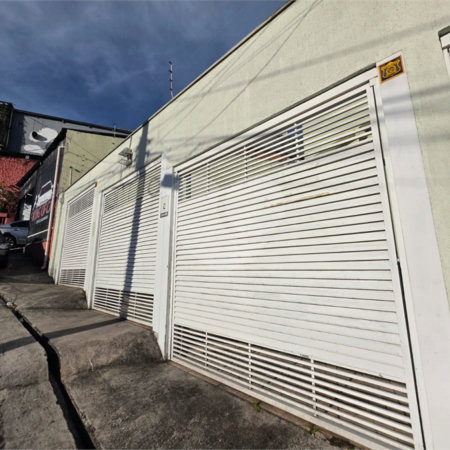 Casa em condomínio à venda com 3 quartos, sendo 1 suíte, em Vila Pereira Cerca, São Paulo, SP