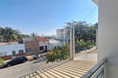 Casa de Vila à venda com 2 suítes em Vila Hortência, Sorocaba, SP