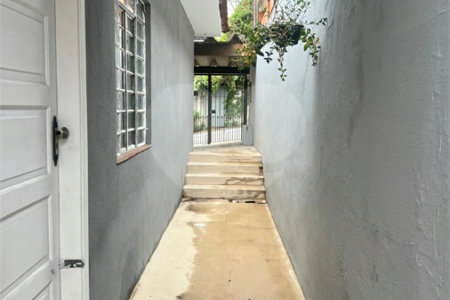Casa à venda com 2 quartos em Jardim Pirajussara, São Paulo, SP