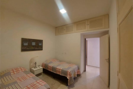 Apartamento com 4 dormitórios à venda, 120 m² por R$ 700.000,00 - Pitangueiras - Guarujá/SP