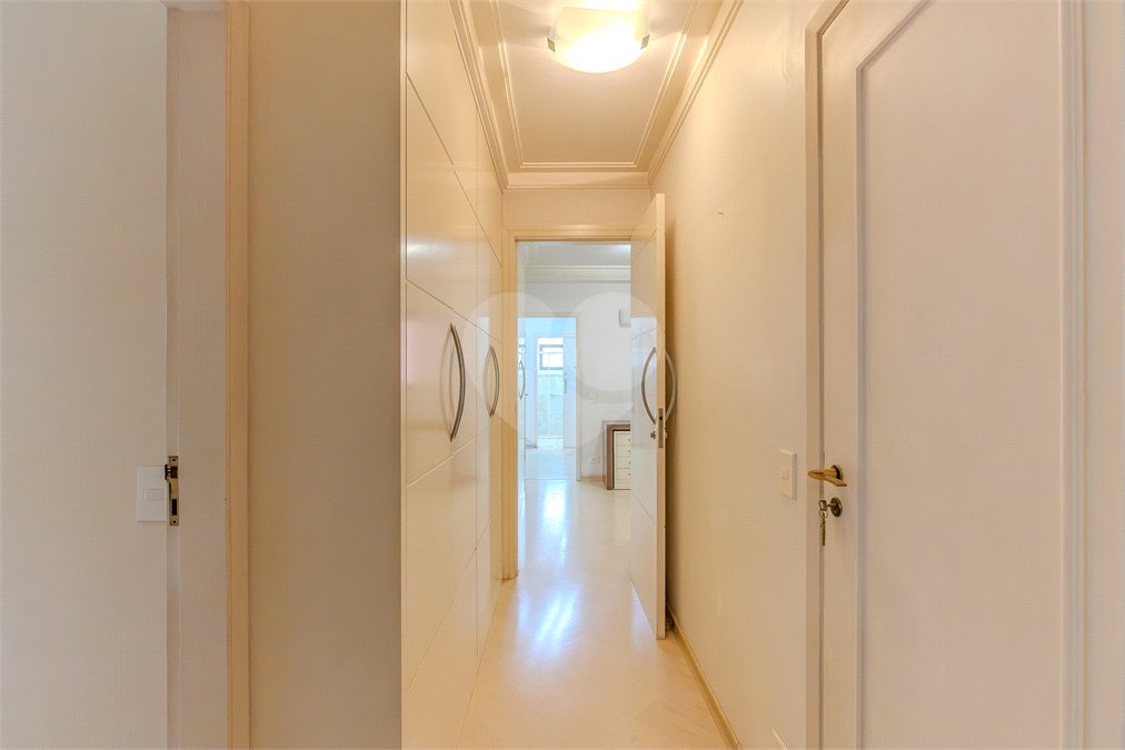 Apartamento à venda com 4 suítes em Moema, São Paulo, SP