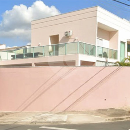 Sobrado à venda com 4 quartos, sendo 2 suítes, em Jardim Regina, Indaiatuba, SP