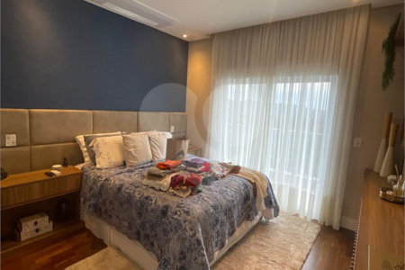 Casa à venda com 3 suítes no condomínio Hills, Arujá - SP