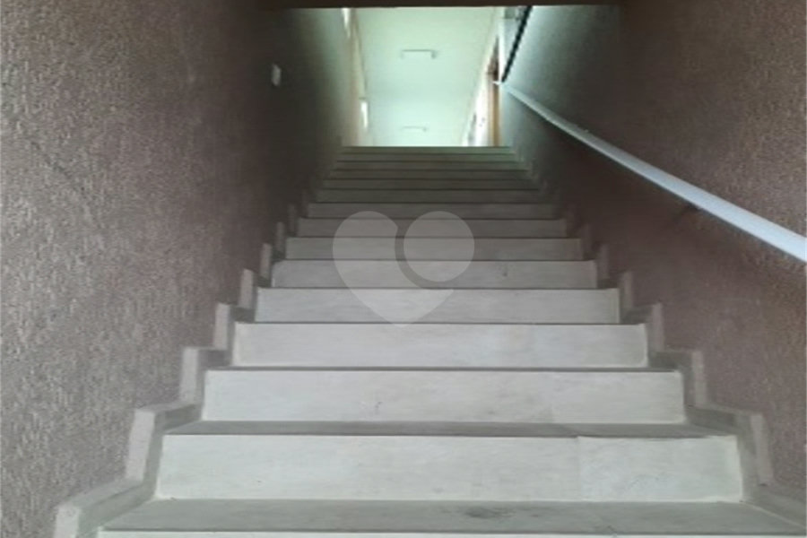 Sobrado à venda com 3 quartos, sendo 1 suíte, em Parque Edu Chaves, São Paulo, SP