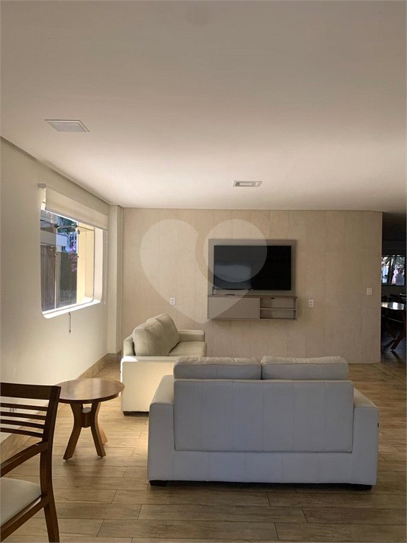 Apartamento à venda com 3 quartos, sendo 1 suíte,  em Santana, São Paulo, SP