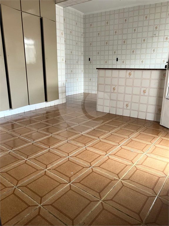 Sobrado à venda com 3 quartos, sendo 1 suíte, em Vila Vitório Mazzei, São Paulo, SP