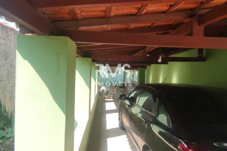 Chácara à venda com 4 quartos, sendo 2 suítes,  em Chácara Sete Quedas, Itu, SP