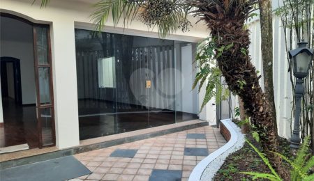 Casa Térrea à venda com 3 quartos, sendo 1 suíte,  em Jardim Marajoara, São Paulo, SP