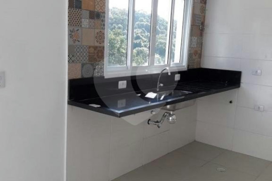 Sobrado à venda com 3 quartos, sendo 1 suíte, em Villa Verde, Franco da Rocha, SP