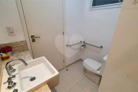 Casa à venda com 5 quartos, sendo 3 suítes, no condomínio Altos da Serra Iv - São José dos Campos - Sp, São José dos Campos - SP