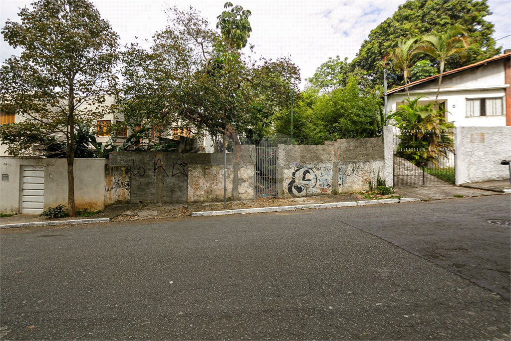 Terreno à venda em Jardim Prudência, São Paulo, SP