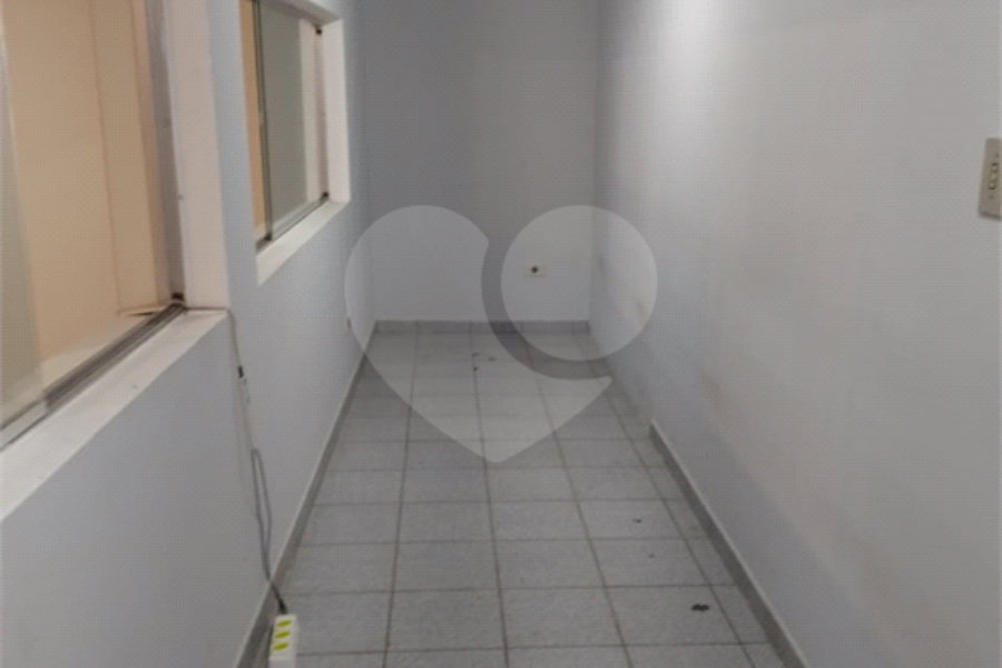 Sobrado à venda com 2 quartos, sendo 1 suíte, em Vila Nova Cachoeirinha, São Paulo, SP